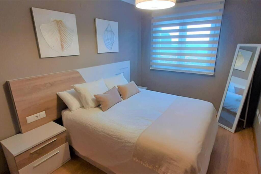 Apartamento Playa Foz Con Piscina Y Parking 010 Lägenhet Exteriör bild